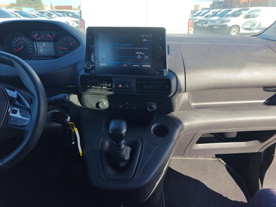 Imagen de Peugeot Rifter