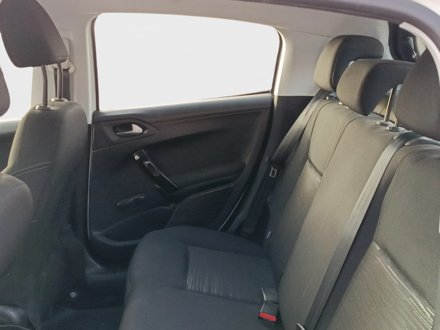 Imagen de Peugeot 208