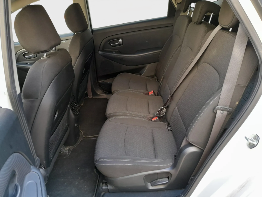 Imagen de Kia Carens