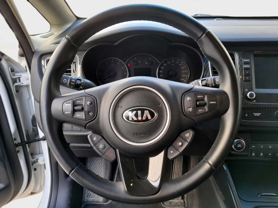 Imagen de Kia Carens