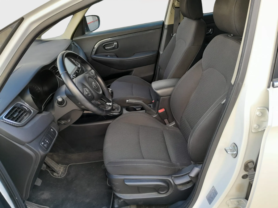 Imagen de Kia Carens