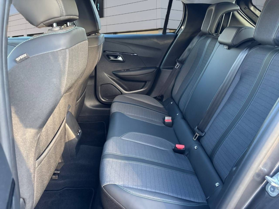 Imagen de Peugeot 208