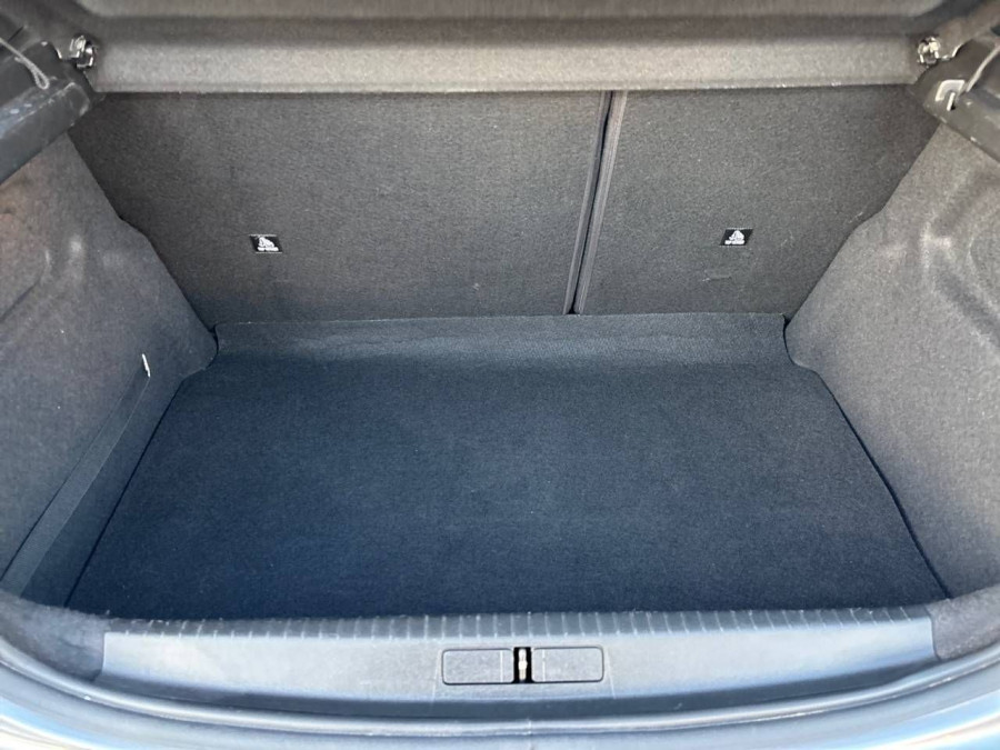 Imagen de Peugeot 208