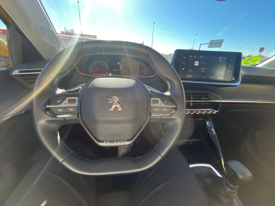 Imagen de Peugeot 208