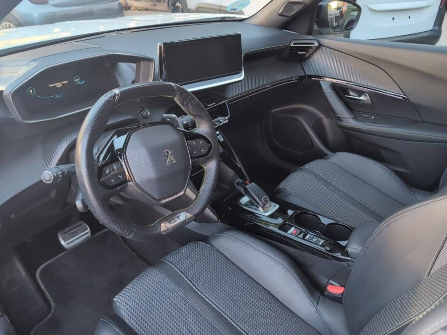 Imagen de Peugeot 2008