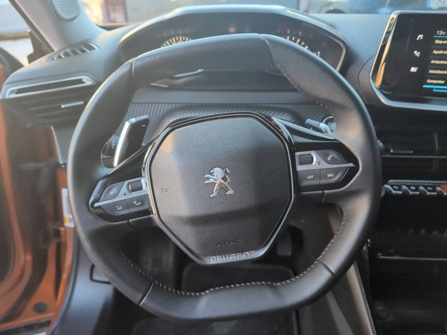 Imagen de Peugeot 2008