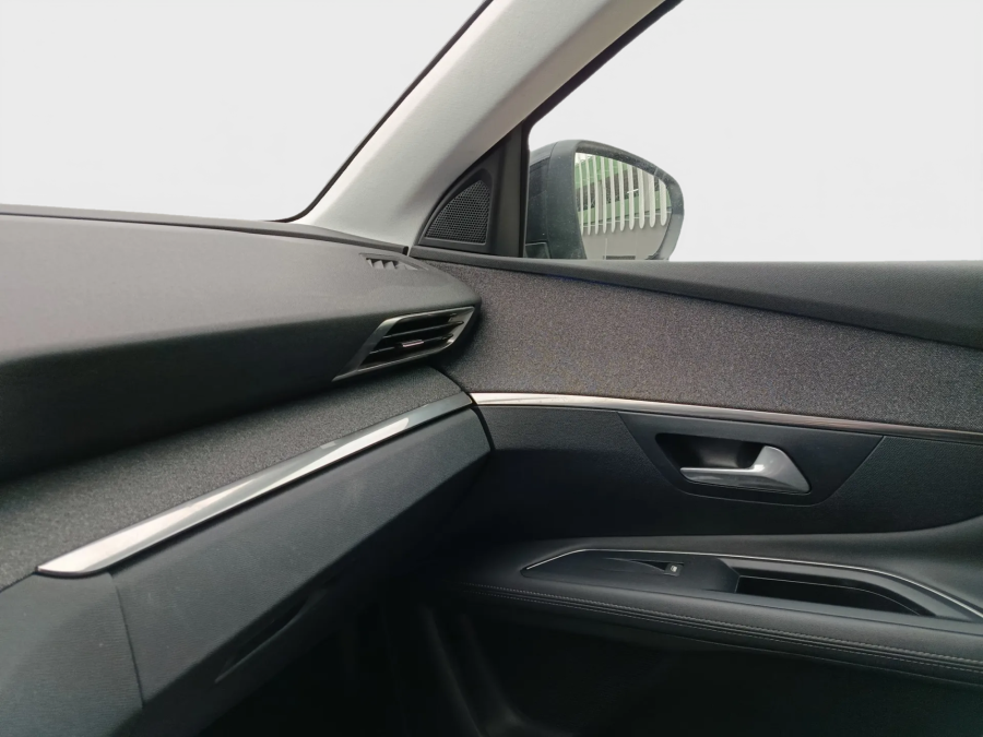 Imagen de Peugeot 3008