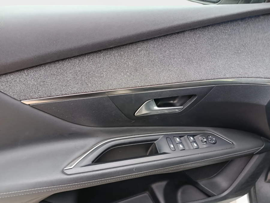 Imagen de Peugeot 3008