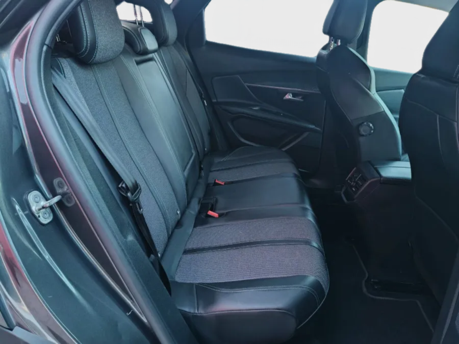 Imagen de Peugeot 3008