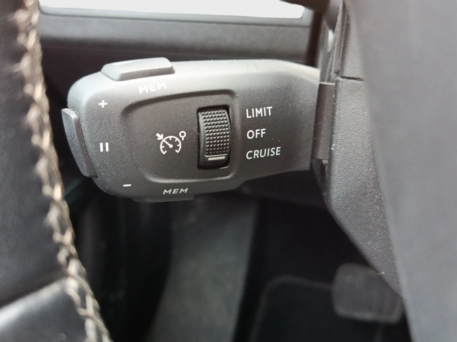 Imagen de Peugeot 3008 Hybrid