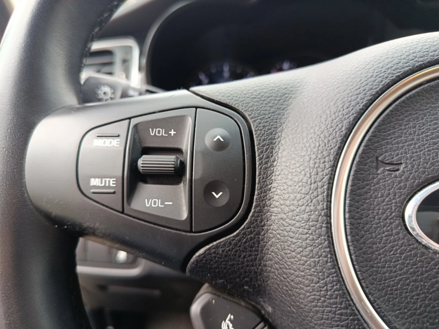 Imagen de Kia Carens