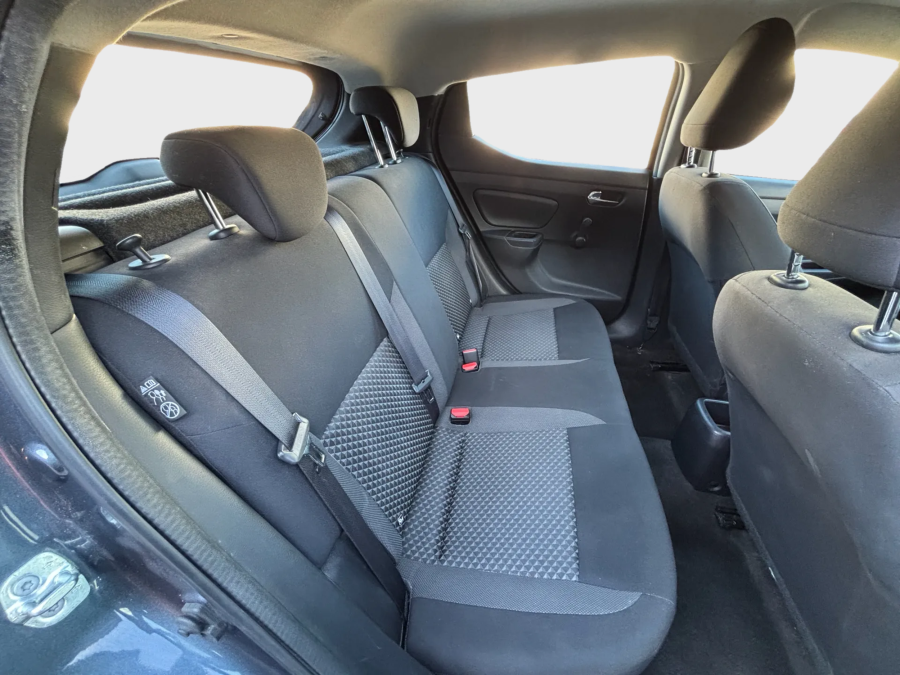 Imagen de NISSAN Micra