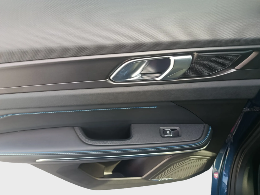 Imagen de lynk & co 01