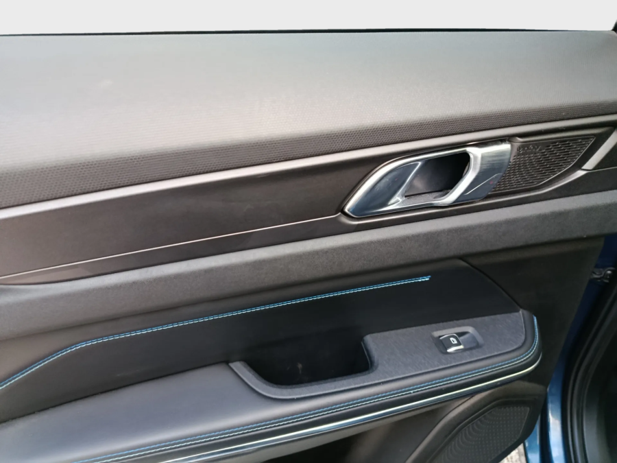 Imagen de lynk & co 01