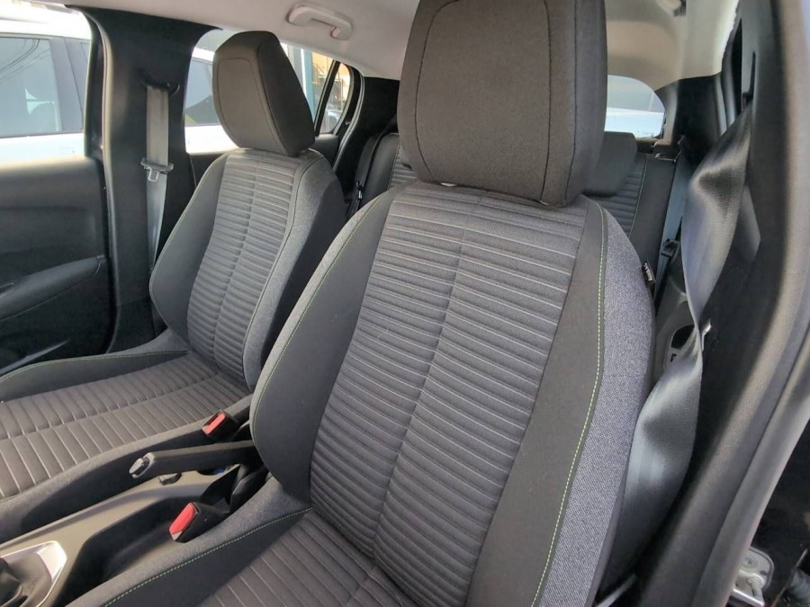 Imagen de Peugeot 208