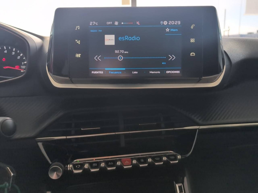 Imagen de Peugeot 208