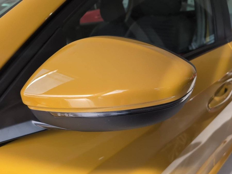 Imagen de Peugeot 208