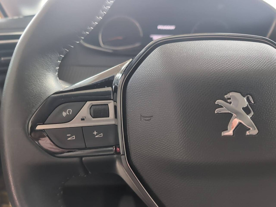 Imagen de Peugeot 208