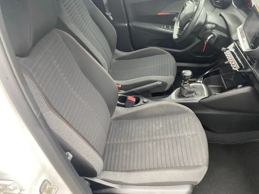 Imagen de Peugeot 2008