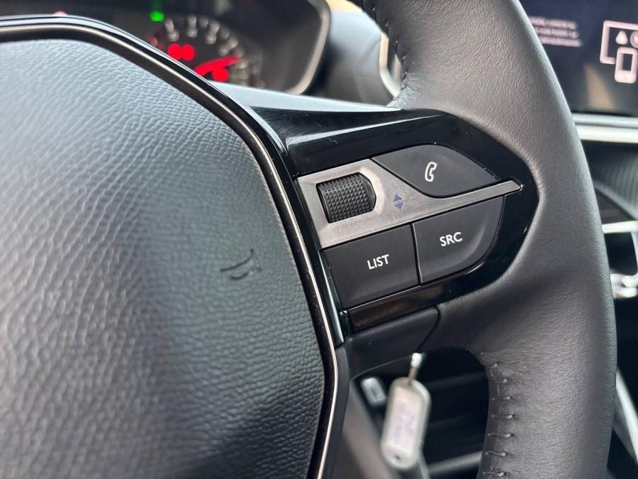 Imagen de Peugeot 208