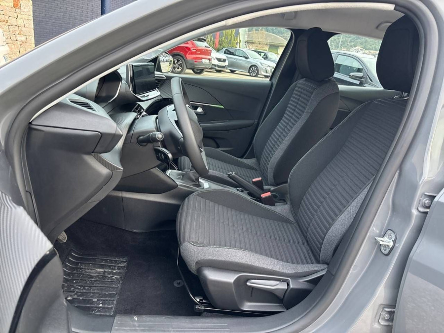 Imagen de Peugeot 208