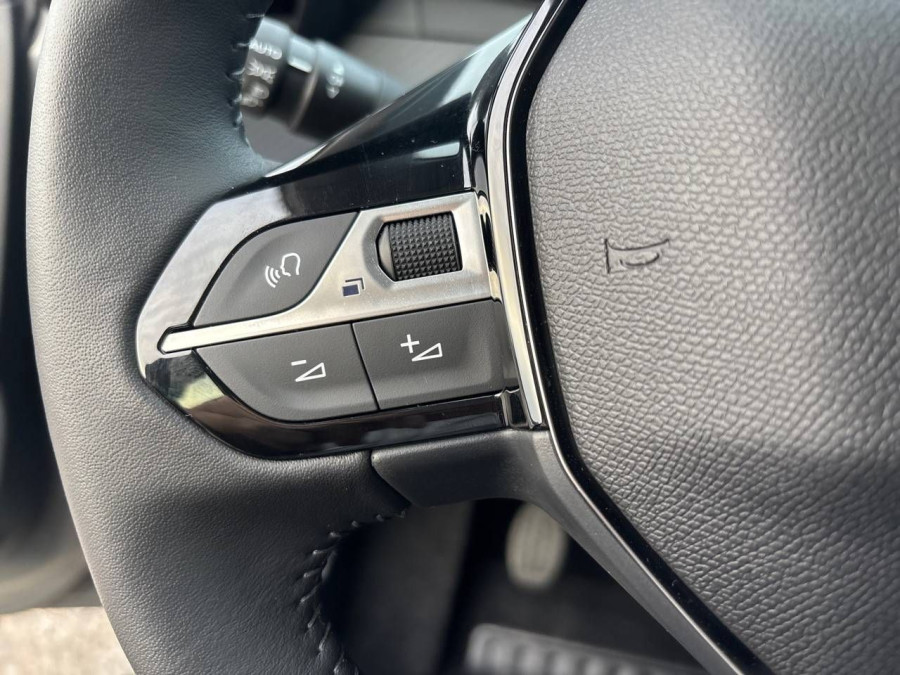 Imagen de Peugeot 208