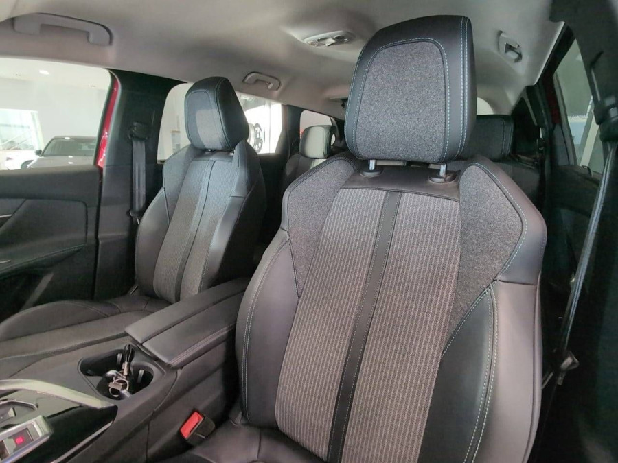 Imagen de Peugeot 5008