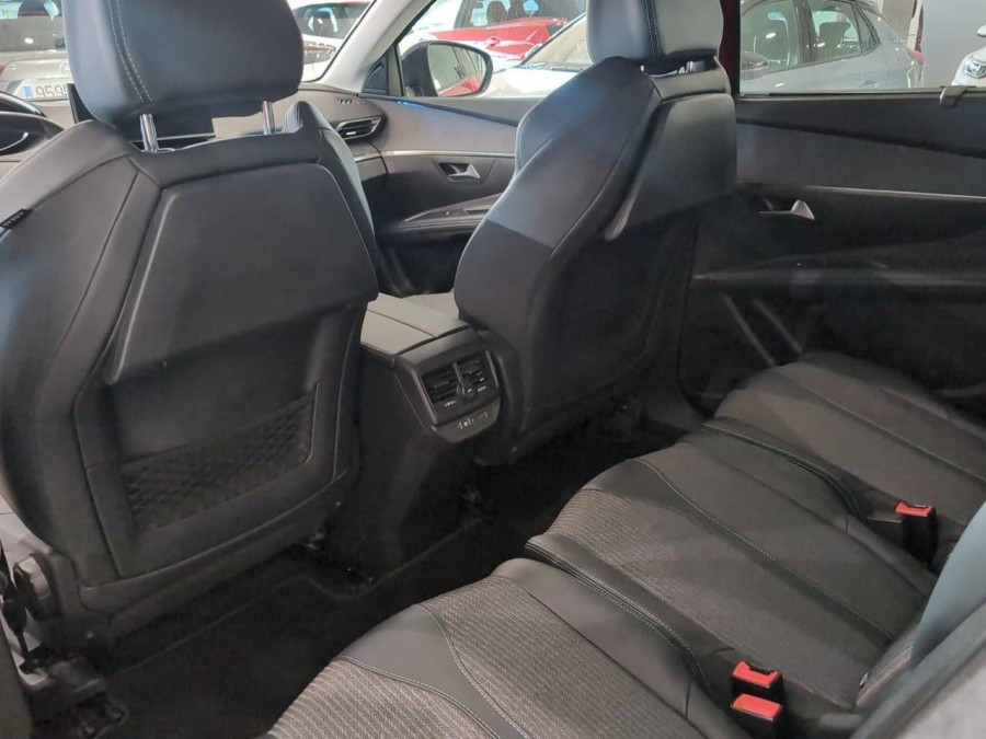 Imagen de Peugeot 5008