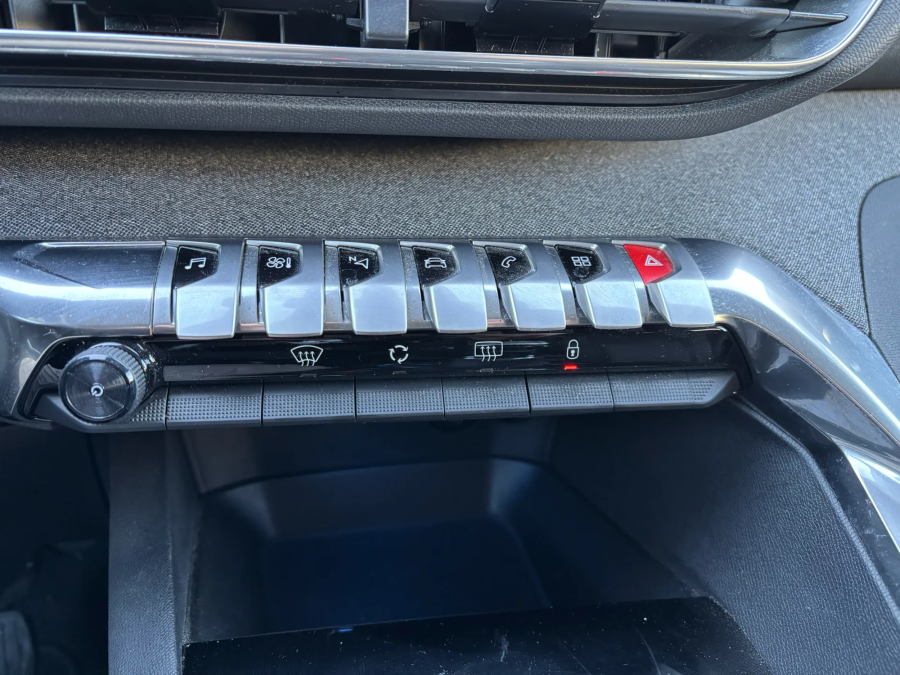 Imagen de Peugeot 3008