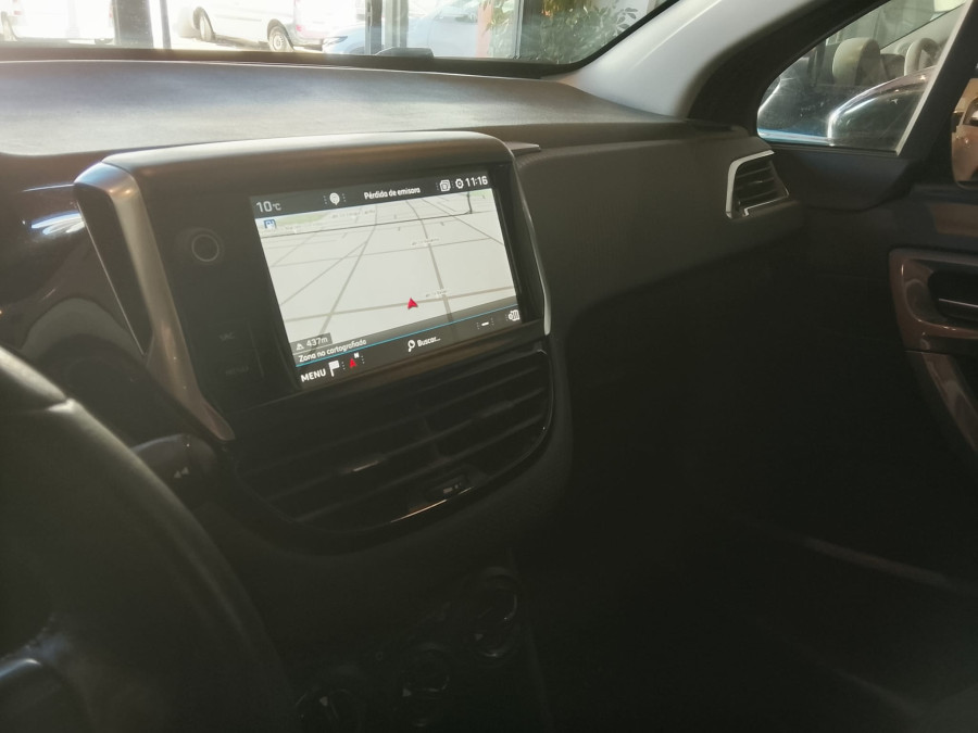 Imagen de Peugeot 2008