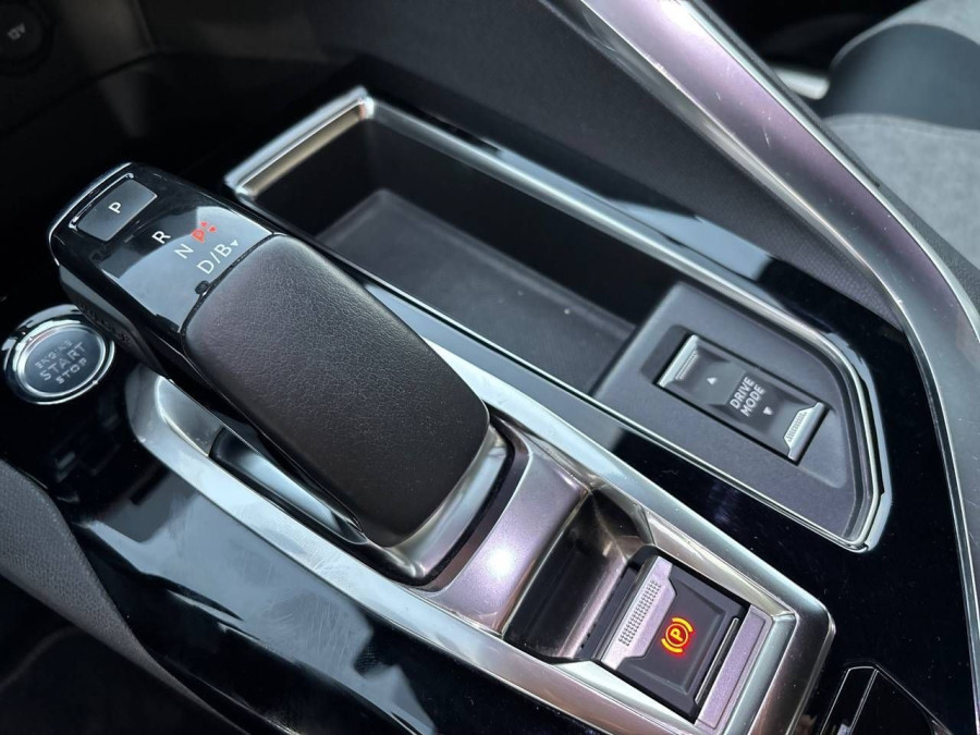 Imagen de Peugeot 3008 Hybrid