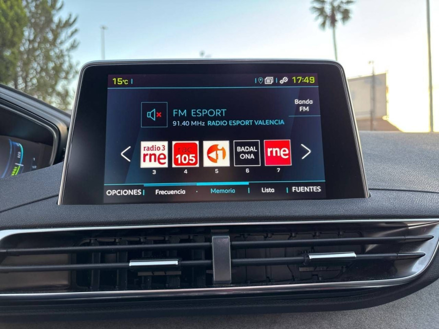 Imagen de Peugeot 3008 Hybrid