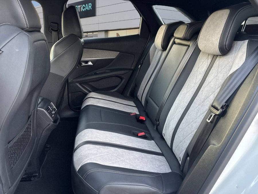 Imagen de Peugeot 3008 Hybrid