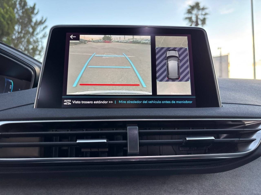 Imagen de Peugeot 3008 Hybrid