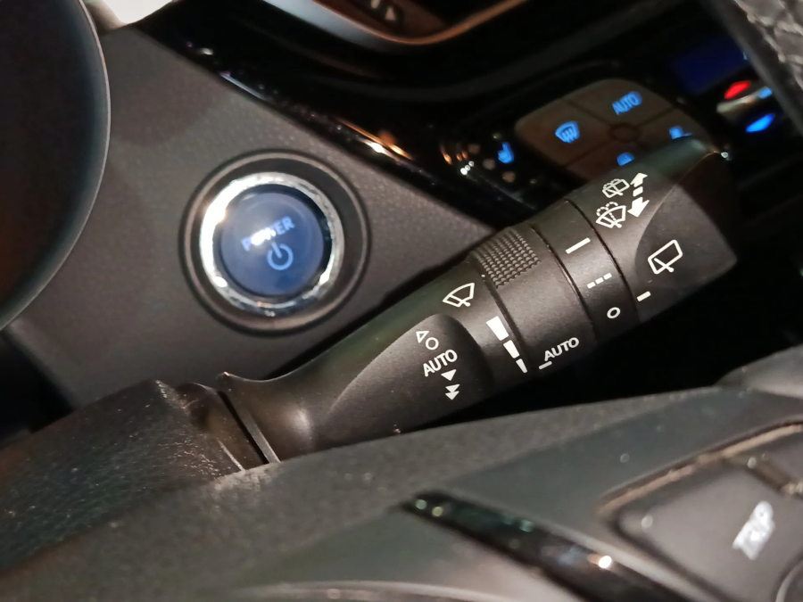 Imagen de TOYOTA C-HR