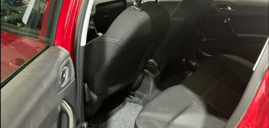 Imagen de Peugeot 208