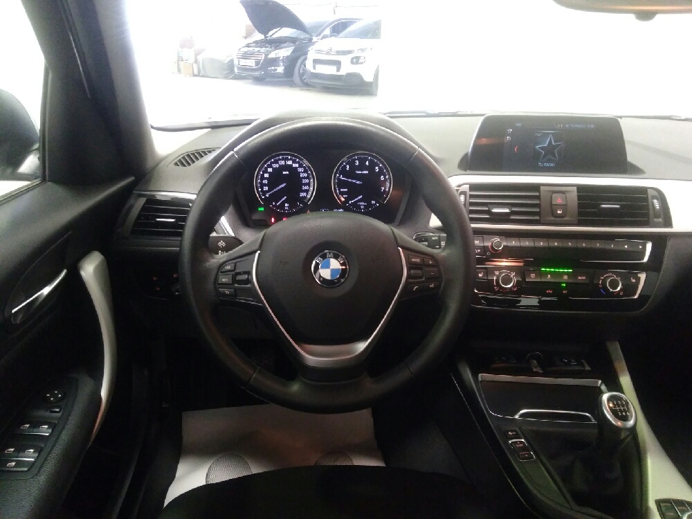 Imagen de BMW 116i