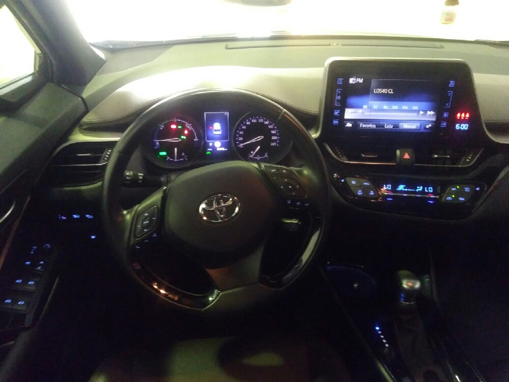 Imagen de TOYOTA C-HR Hybrid Style Plus