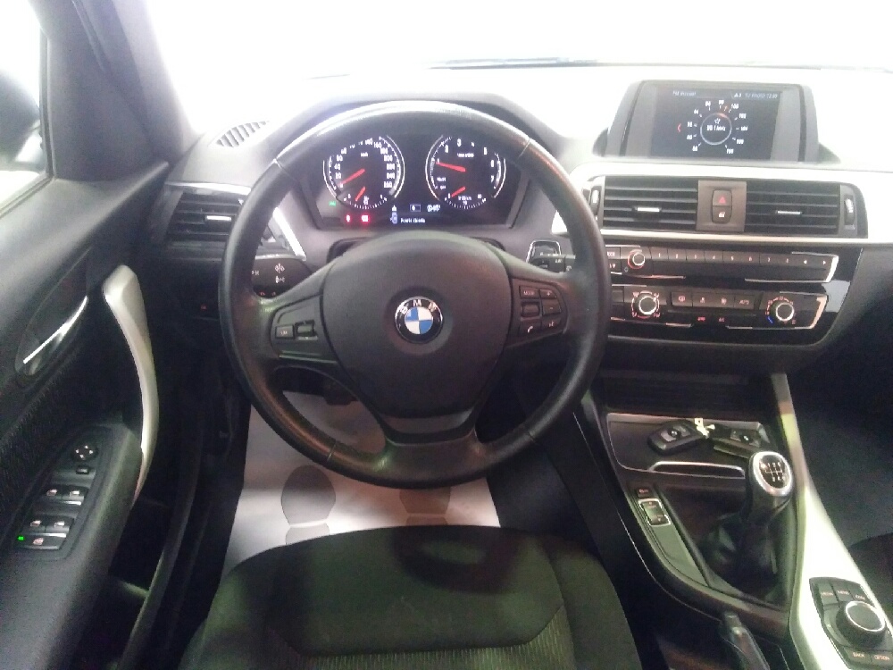 Imagen de BMW 116i
