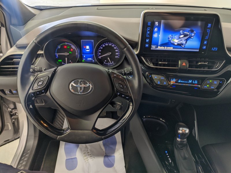 Imagen de TOYOTA C-HR