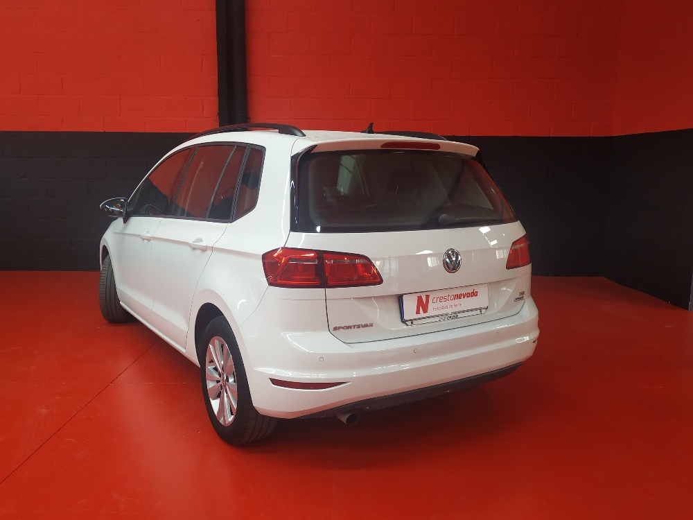 Imagen de Volkswagen Golf Sportvan