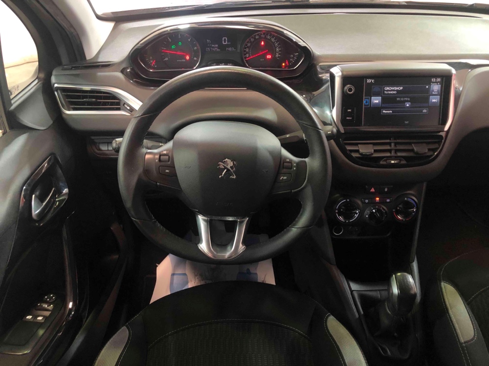 Imagen de Peugeot 208