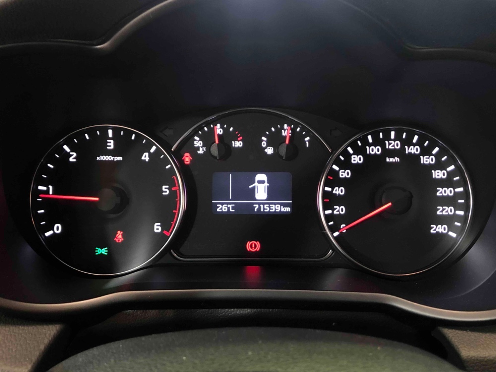 Imagen de Kia Carens